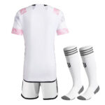 KITS ENFANT/JUNIOR JUVENTUS DOMICILE 2023/2024 – Image 2