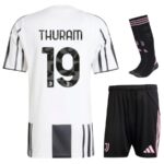 Kit Enfant Juventus Domicile 2025 2026 – Image 3